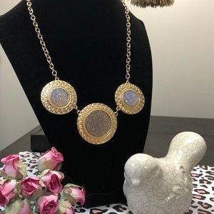 NWT Dazzling Gold Necklace with Intricate Design